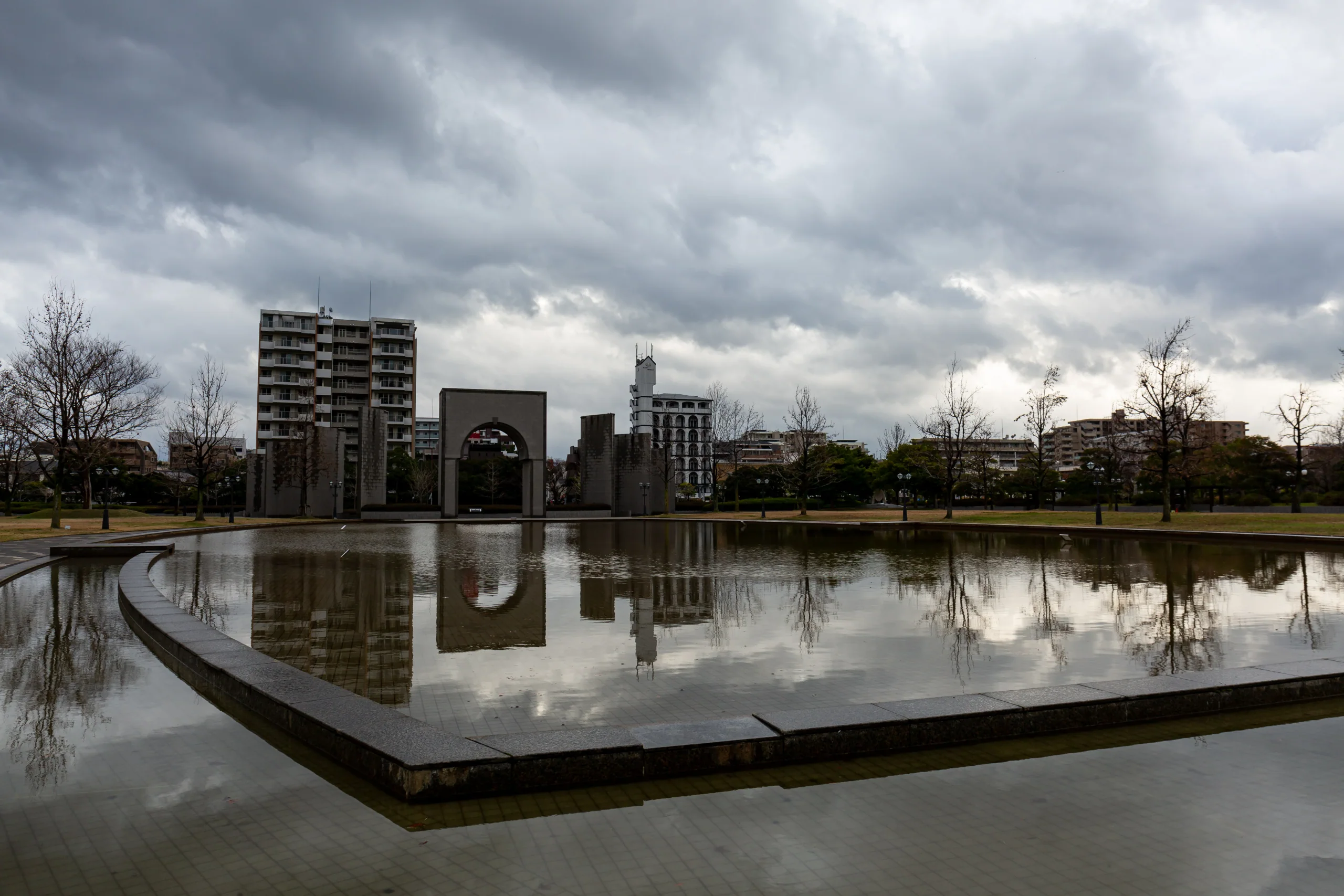 福岡市博物館入口與前方水池