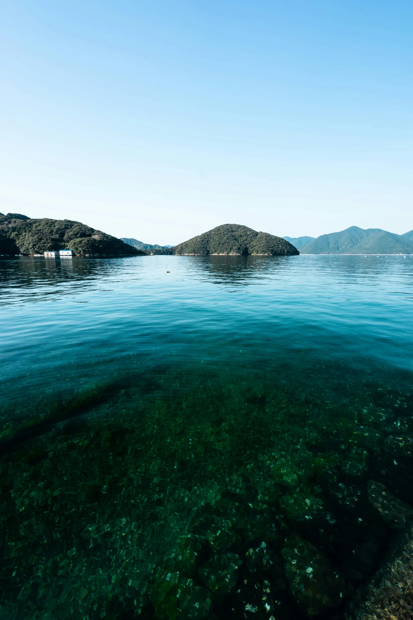 五島福江島的岩岸與海灣景色