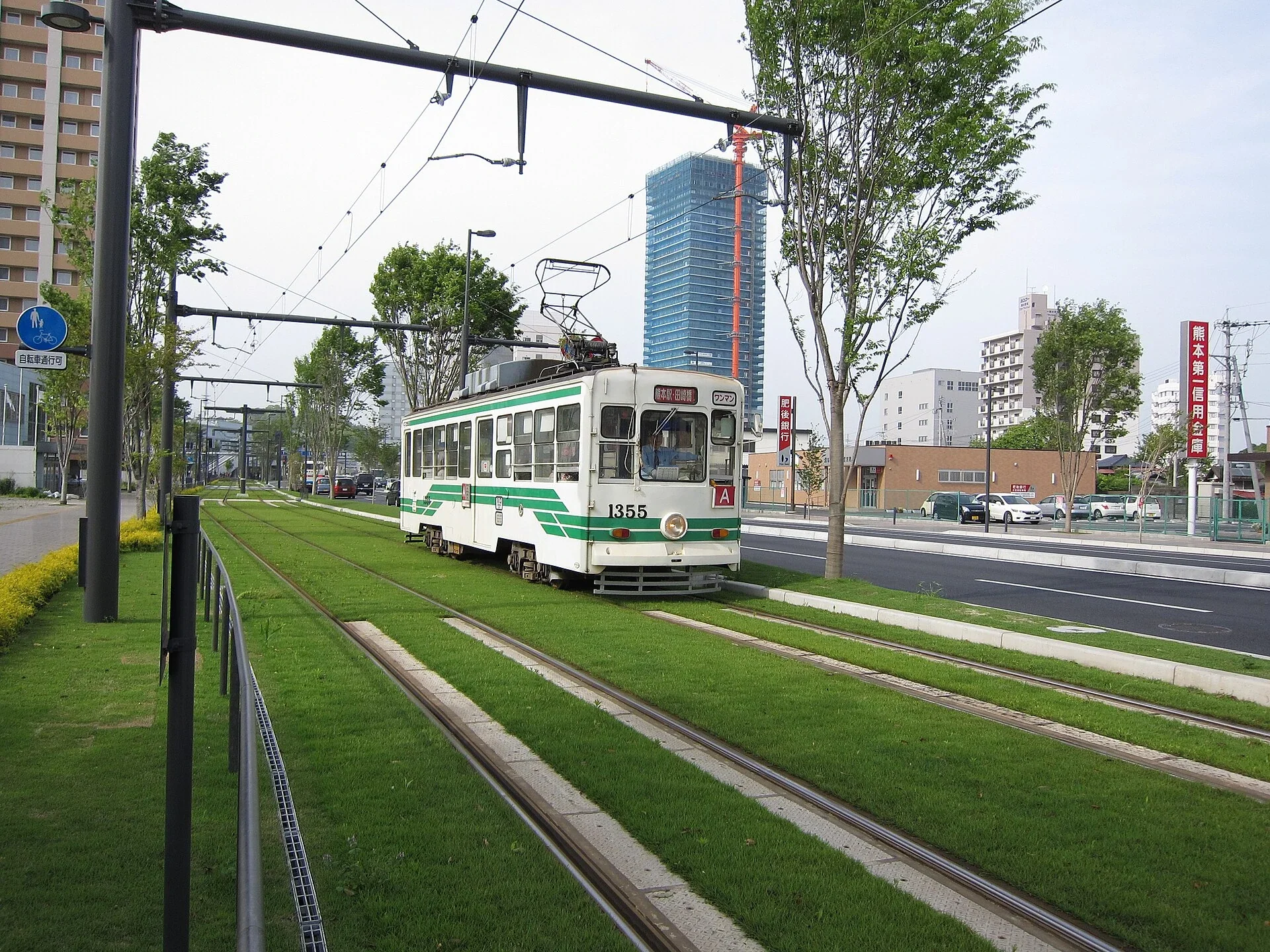 熊本市電行經市中心道路