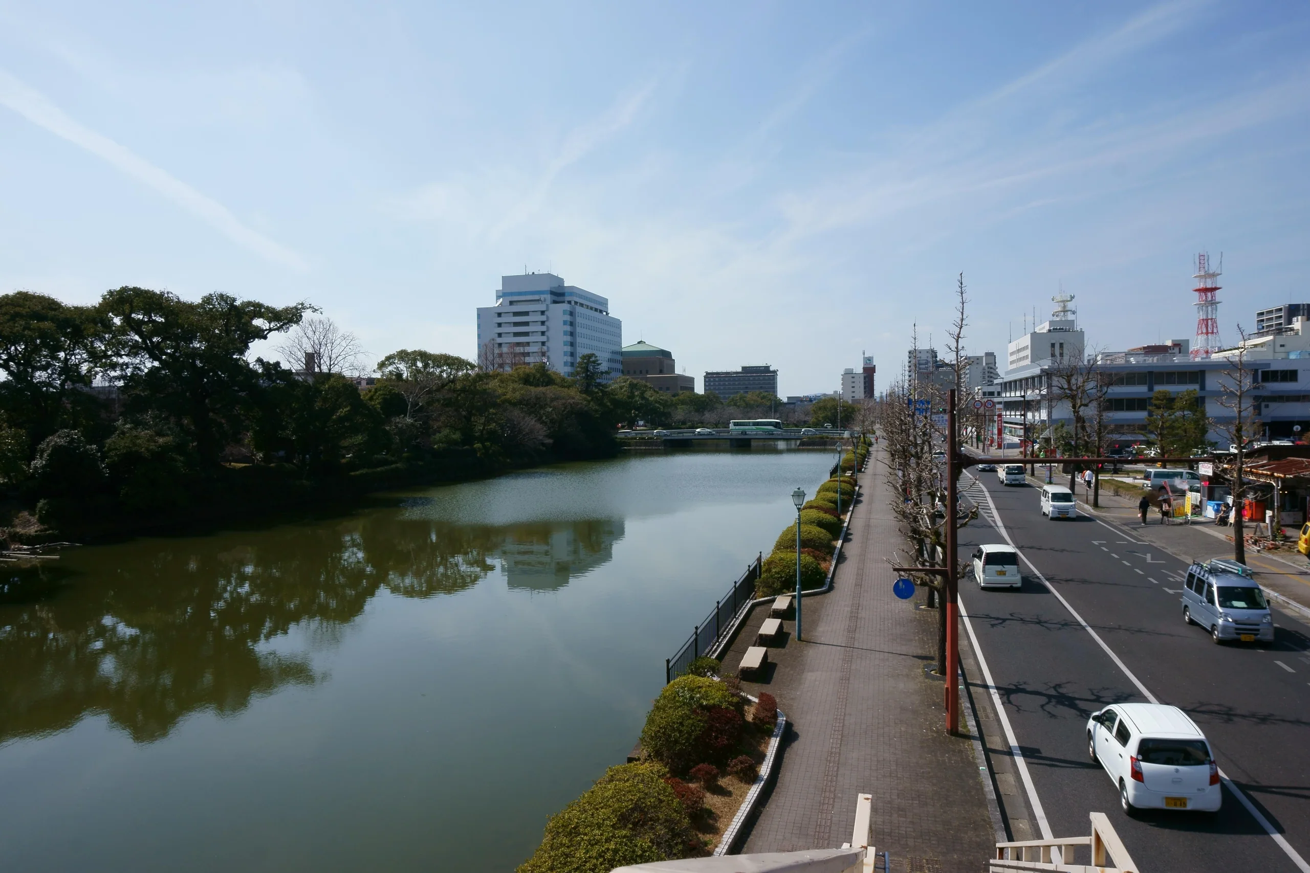 佐賀城公園北堀和東側道路，城區散步路段實景